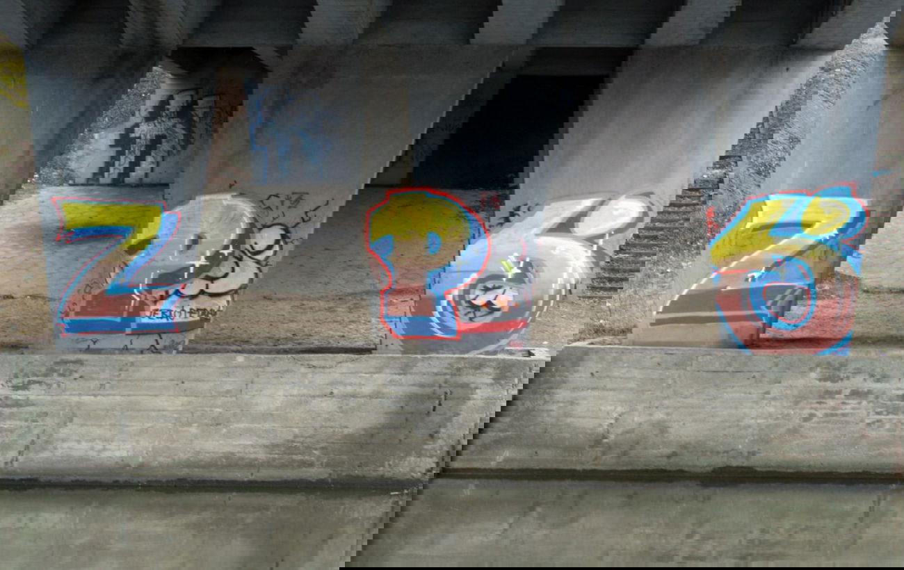 Graffiti Bombing - Photo by ZPScrew - zps (2015)