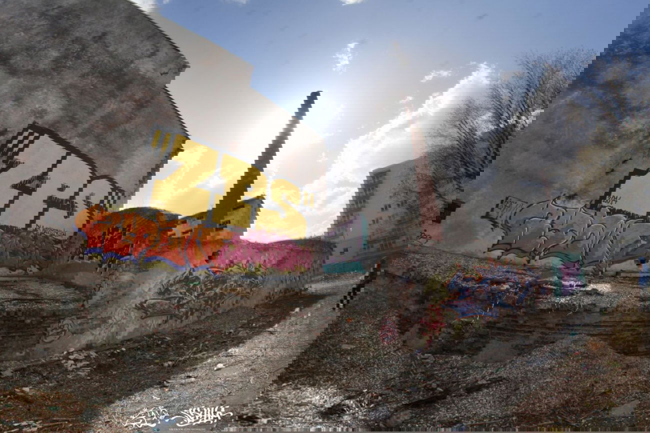 Graffiti Wall - Photo by ZPScrew - ZPS, Ryan, Jaf (2015)