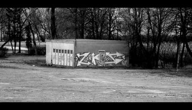 Graffiti Bombing - Photo by ZPScrew - ZPS (2014)