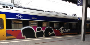 Graffiti Train - Photo by ZUGZWANG - ric (2017)