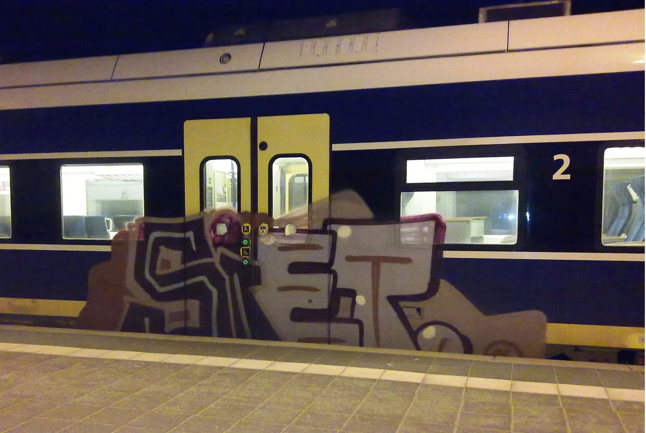 Graffiti Train - Photo by ZUGZWANG - siet (2017)