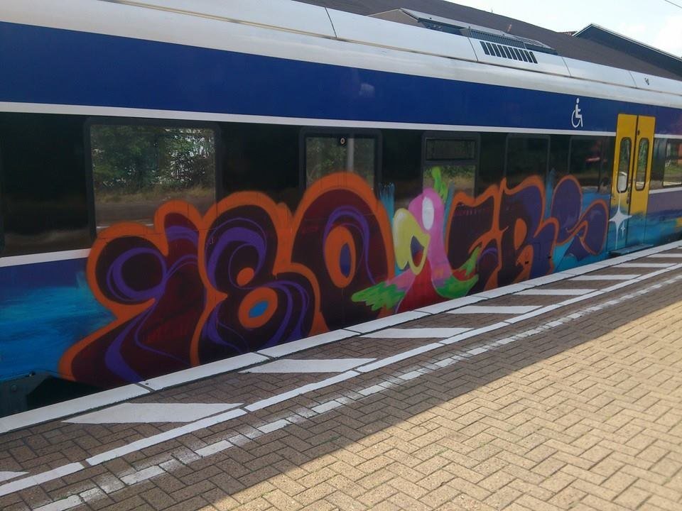 Graffiti Train - Photo by ZUGZWANG - 180, crew, bremen