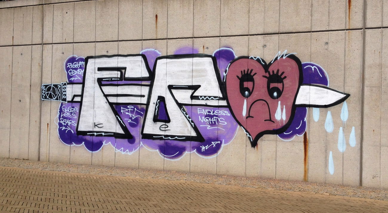 Graffiti Bombing - Photo by ZUGZWANG