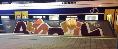 Graffiti Train - Photo by ZUGZWANG - alsoe, onil, bremerhaven (2015)