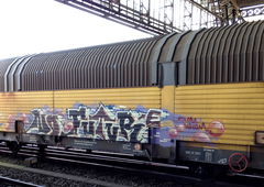 Graffiti Train - Photo by ZUGZWANG