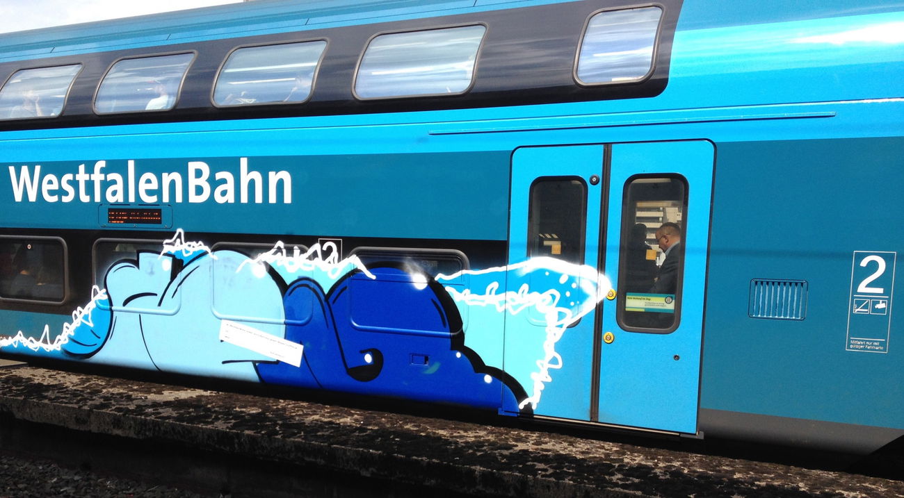 Graffiti Train - Photo by ZUGZWANG (2017)
