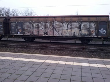 Graffiti Train - Photo by ZUGZWANG - bremerhaven, 27