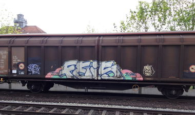 Graffiti Train - Photo by ZUGZWANG - feis