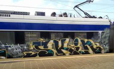 Graffiti Train - Photo by ZUGZWANG - skin (2017)