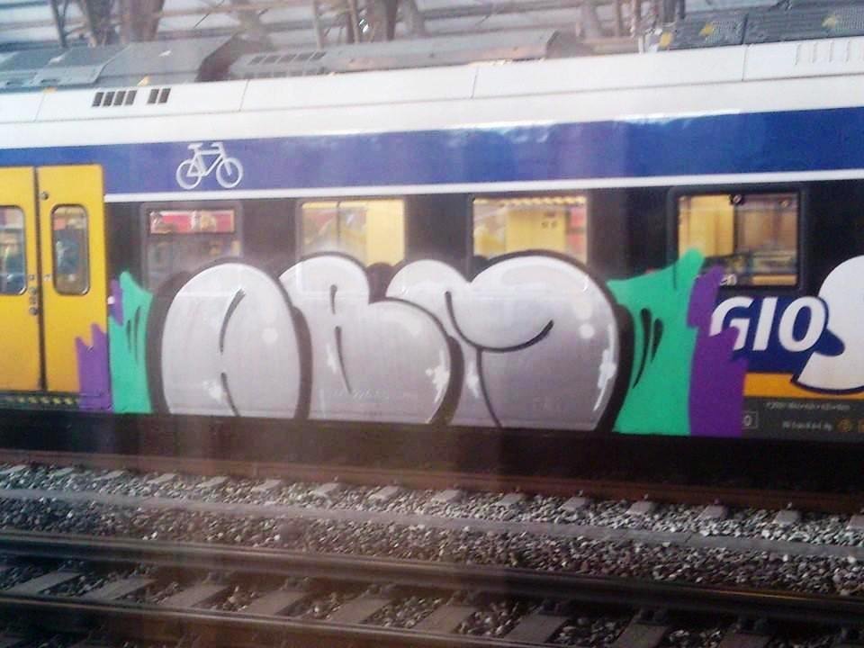 Graffiti Train - Photo by ZUGZWANG - abm, bremen