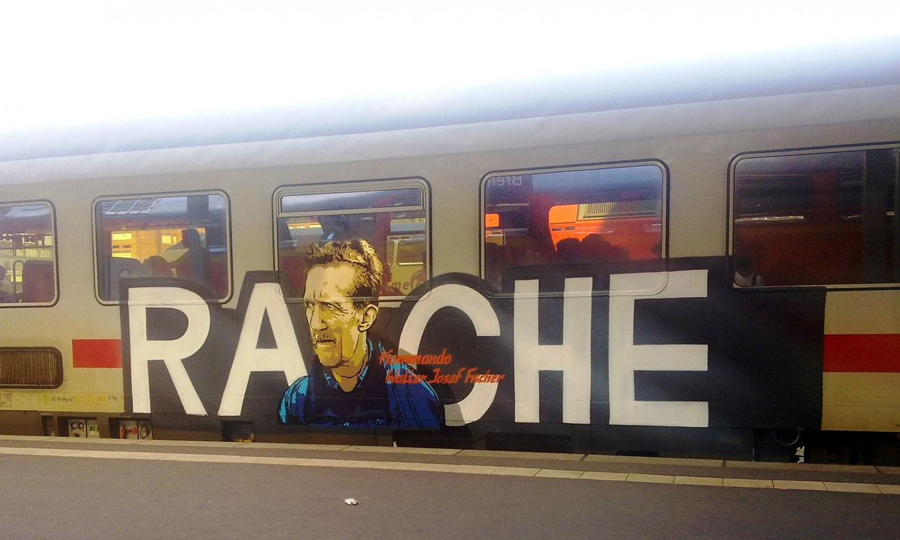 Graffiti Train - Photo by ZUGZWANG - rache, dsf (2016)