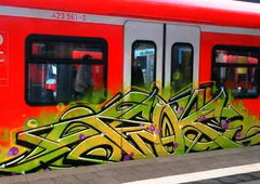 Graffiti Train - Photo by ZUGZWANG
