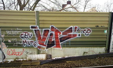 Graffiti Bombing - Photo by ZUGZWANG