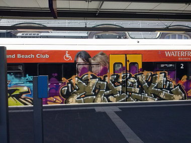 Graffiti Train - Photo by ZUGZWANG - bremerhaven, chek, bremen (2014)