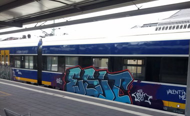 Graffiti Train - Photo by ZUGZWANG - bremerhaven, bremen, esit (2014)