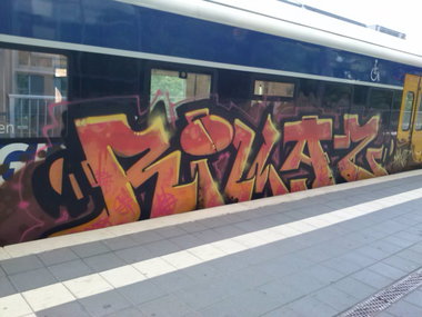 Graffiti Train - Photo by ZUGZWANG - bremerhaven, 27, bremen (2014)