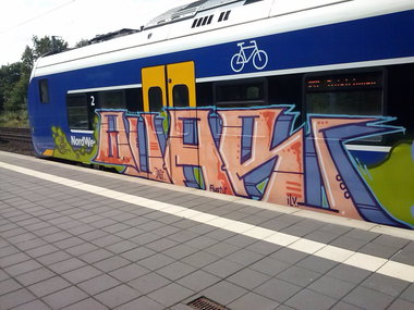 Graffiti Train - Photo by ZUGZWANG - bremerhaven, 27, bremen (2014)