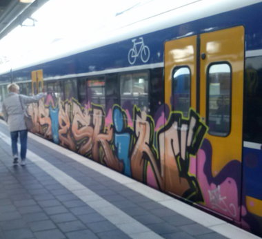 Graffiti Train - Photo by ZUGZWANG - bremerhaven (2014)