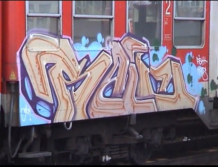 Graffiti Train - Photo by ZUGZWANG - hamburg (2004)
