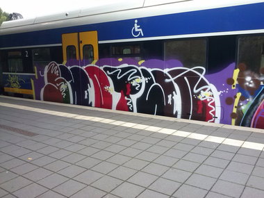 Graffiti Train - Photo by ZUGZWANG - shotwo, abm, bremerhaven (2014)