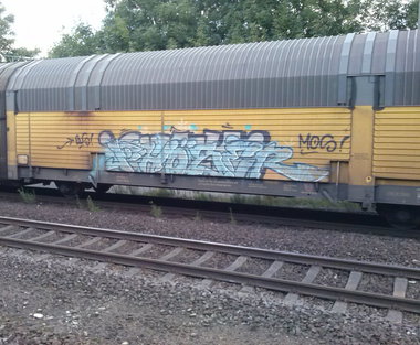 Graffiti Train - Photo by ZUGZWANG - bremerhaven, 27 (2014)