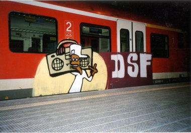 Graffiti Train - Photo by ZUGZWANG - dsf, fresh, 2