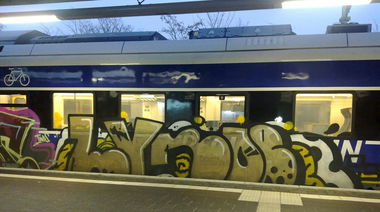Graffiti Train - Photo by ZUGZWANG - lynoe (2016)