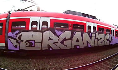 Graffiti Train - Photo by ZUGZWANG