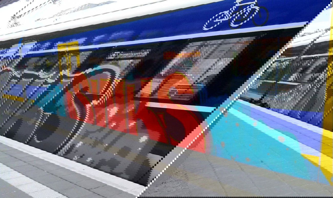 Graffiti Train - Photo by ZUGZWANG - swk, bremerhaven, bremen (2015)