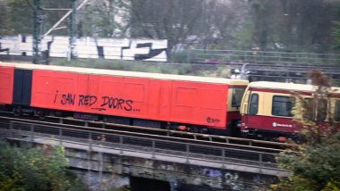 Graffiti Video - Photo by ZUGZWANG - partnersincrime, berlin, wholecar