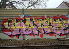 Graffiti Bombing - Photo by ZUGZWANG - howy