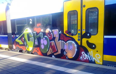 Graffiti Train - Photo by ZUGZWANG - onil, bremerhaven, 27 (2015)