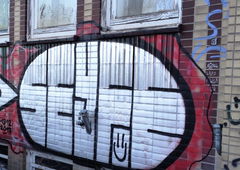 Graffiti Bombing - Photo by ZUGZWANG - seyfe