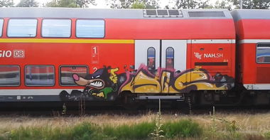 Graffiti Train - Photo by ZUGZWANG - dgs (2016)
