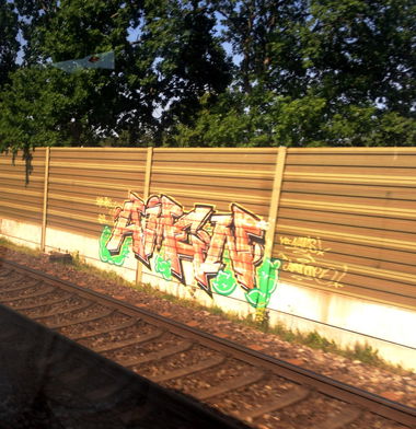 Graffiti Bombing - Photo by ZUGZWANG - amen