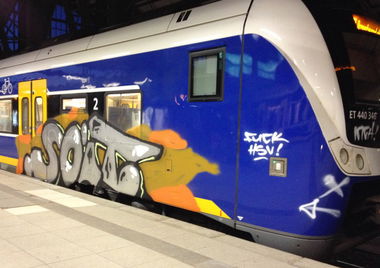 Graffiti Train - Photo by ZUGZWANG - soit (2018)