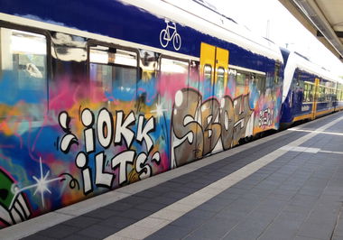 Graffiti Train - Photo by ZUGZWANG (2018)