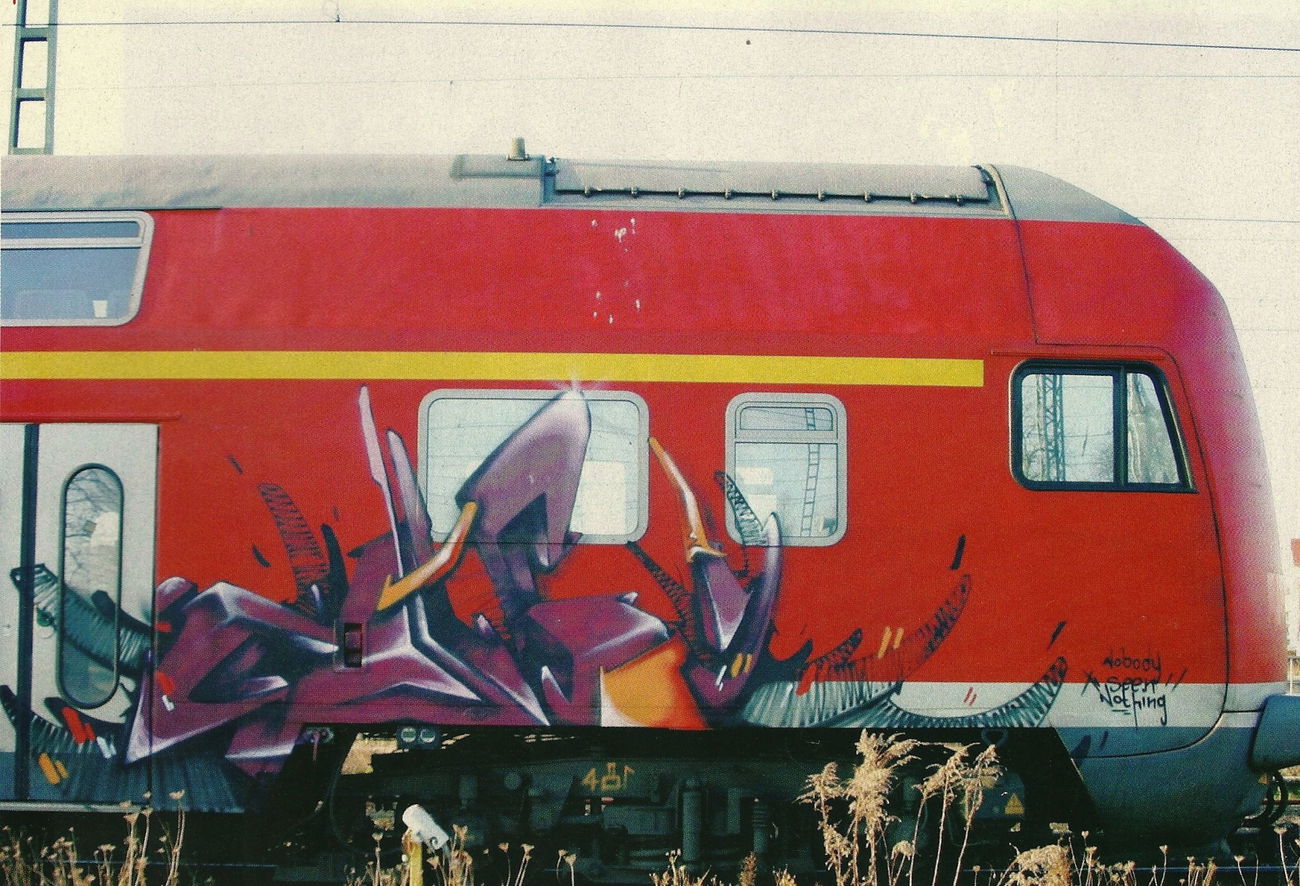 Graffiti Train - Photo by ZUGZWANG - kosi