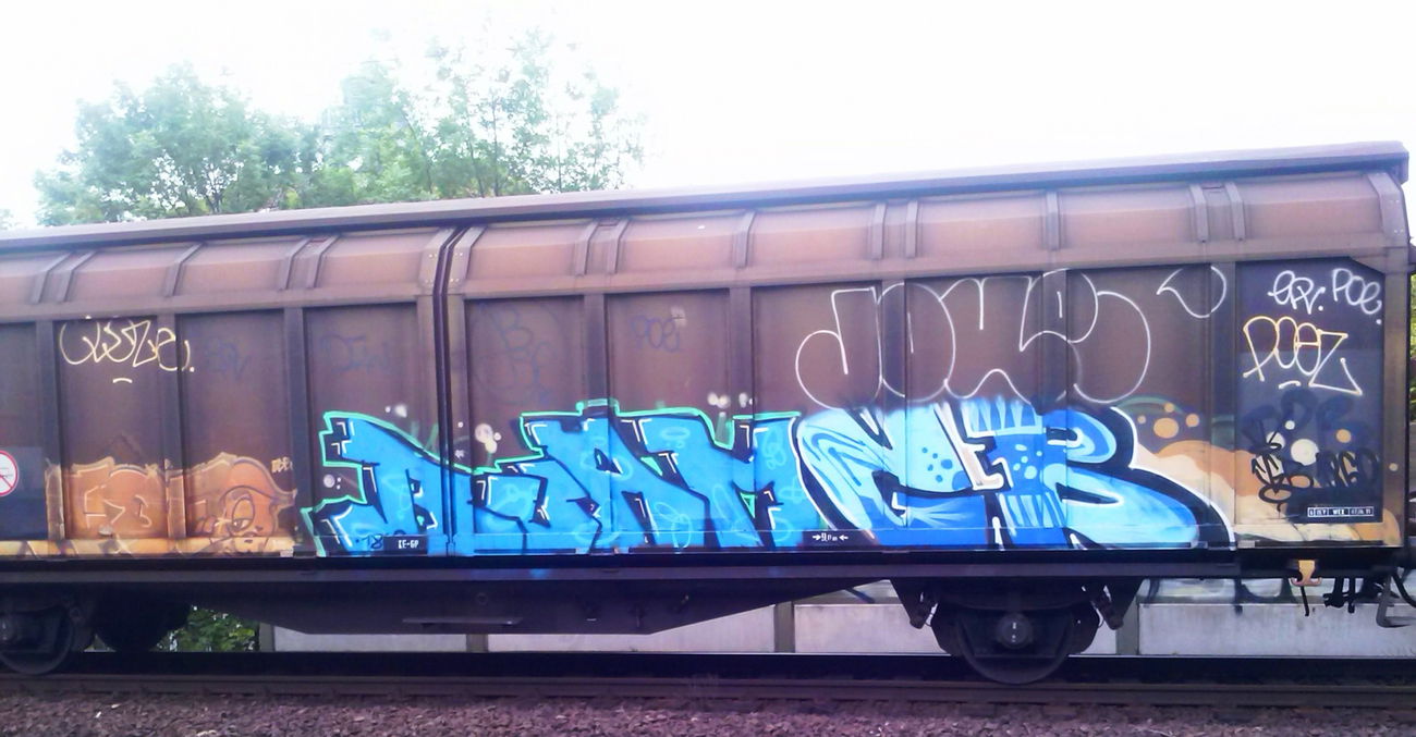 Graffiti Train - Photo by ZUGZWANG - bremerhaven