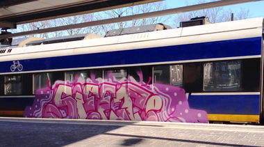 Graffiti Train - Photo by ZUGZWANG - siet (2018)