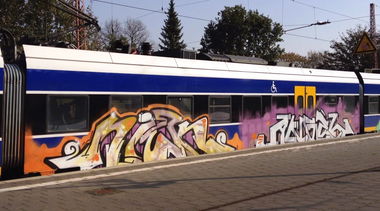 Graffiti Train - Photo by ZUGZWANG - niek (2017)