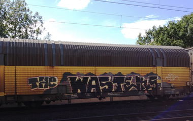Graffiti Train - Photo by ZUGZWANG
