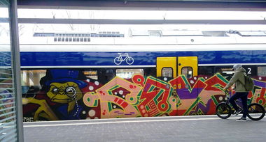 Graffiti Train - Photo by ZUGZWANG (2017)
