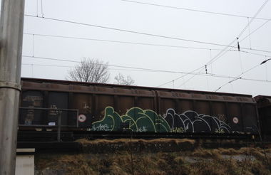 Graffiti Train - Photo by ZUGZWANG