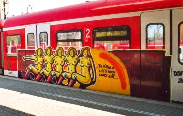 Graffiti Train - Photo by ZUGZWANG - pc, pro, dsf