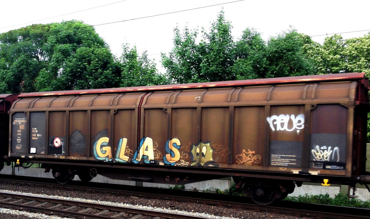 Graffiti Train - Photo by ZUGZWANG - glas