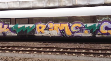 Graffiti Train - Photo by ZUGZWANG - rime (2017)
