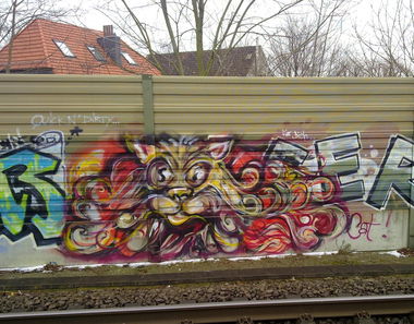 Graffiti Bombing - Photo by ZUGZWANG