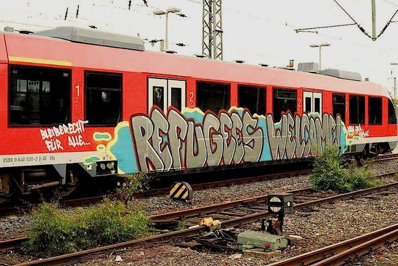 Graffiti Train - Photo by ZUGZWANG (2015)
