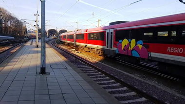 Graffiti Train - Photo by ZUGZWANG - bk (2017)